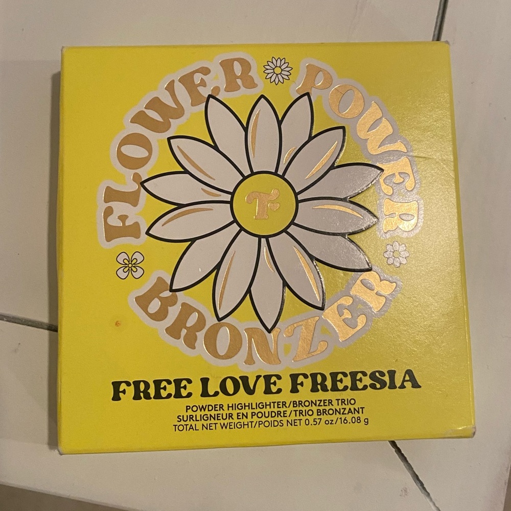 Trixie Cosmetics- Flower Power Bronzer/Highlighter